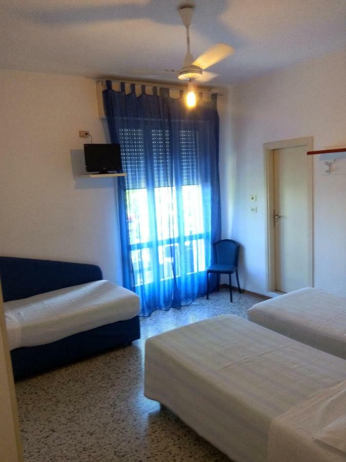 Hotel Otello Punta Marina Kültér fotó